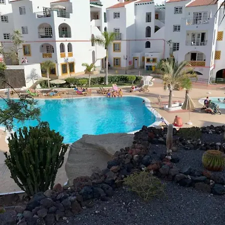 Apartamento Exclusivo A Pie De Playa * أذيخي